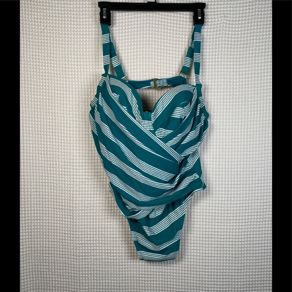 Terra & sky swimwear nylon spandex green women size 1x 16w-18-w.